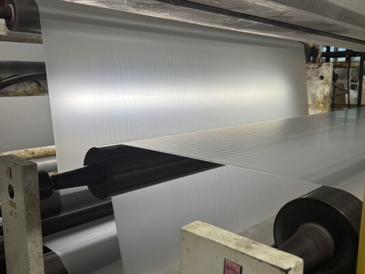 فيلم التصفيف الحراري البراق من بي.إيه.تي مع قلب ورقي قابل للتخصيص ومقاومة درجات الحرارة تصل إلى 130 درجة مئوية للتعبئة والتغليف الدائم