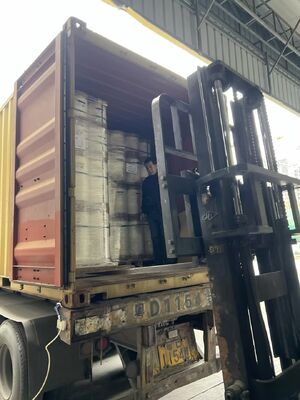 فيلم التصفيف الحراري لـ PET المفعول بالحرارة مع مقاومة للرطوبة وقسوة ناعمة للتغليف المهني