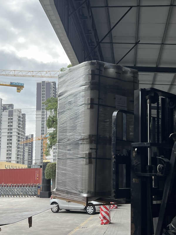 فيلم تغليف حراري فائق الالتصاق مع لمسة نهائية فائقة الوضوح ورابطة دائمة عالية الالتصاق للتغليف الرقمي