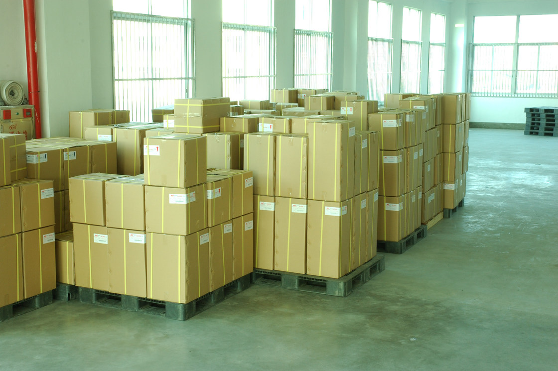 فيلم تغليف حراري 30 ميكرون مع تشطيب مطفي ذو سطح أملس للتغليف الرقمي