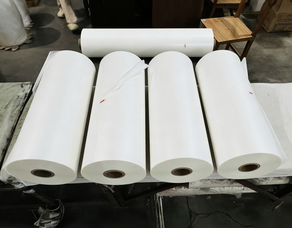 فيلم التصفيف الملمع للجلد مع مقاومة للخدوش وسمك 95-105 ميكرون للتطبيقات الزخرفية